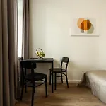 Air Apartment 220
